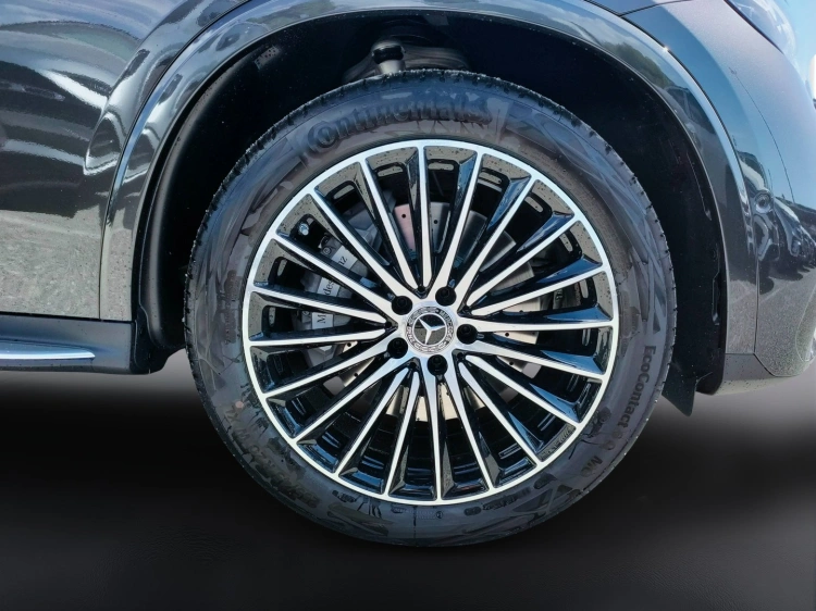 7 - Mercedes-Benz GLC 220 d 4MATIC