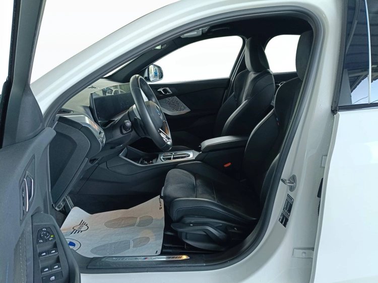 8 - BMW Serie 1 118d MSport Pro auto