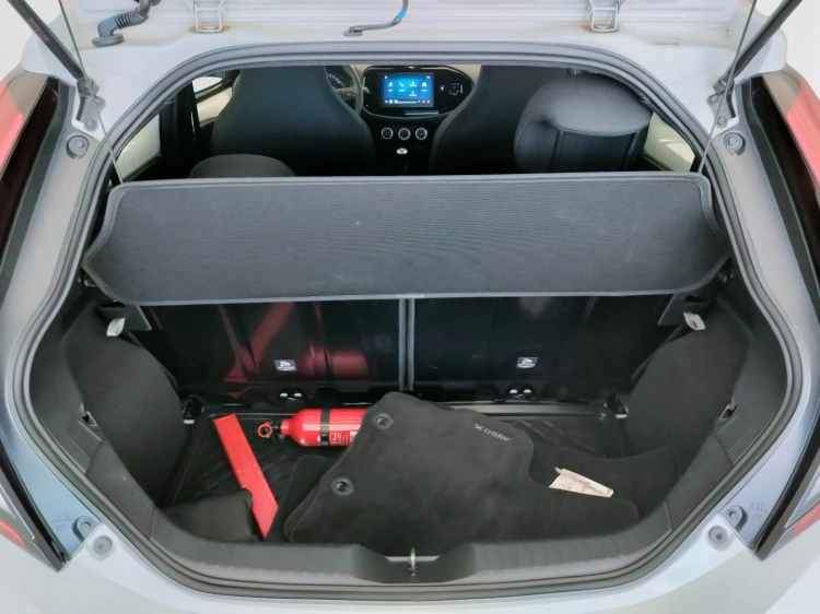 9 - Toyota Aygo X Aygo X 1.0 Active 72cv