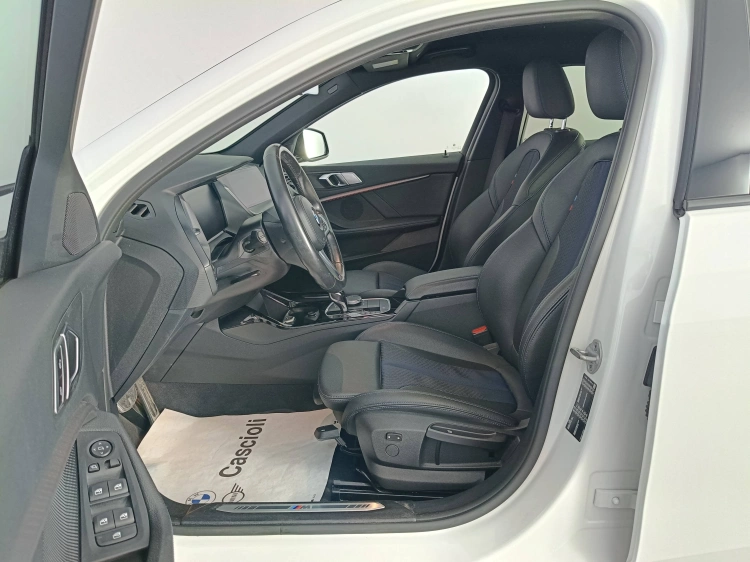 9 - BMW Serie 1 120d Msport auto