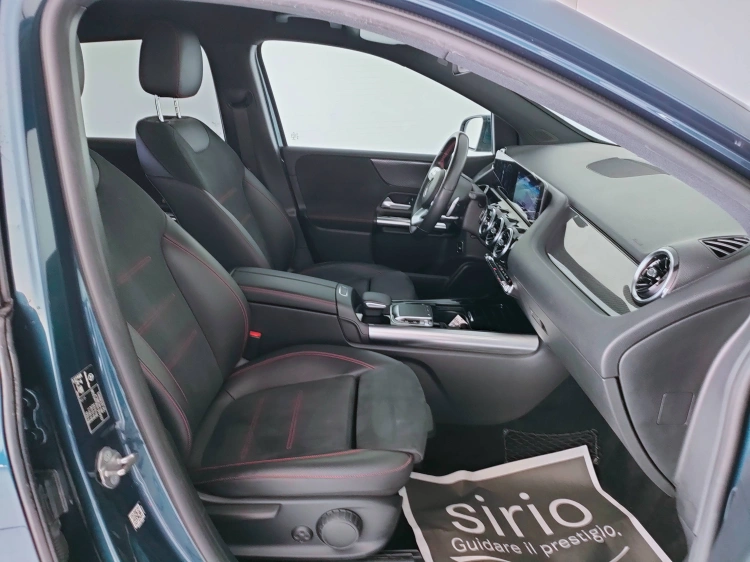 18 - Mercedes-Benz Classe B 180 d Premium auto