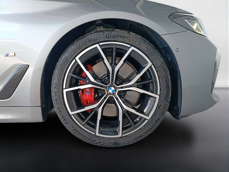 21 - BMW Serie 5 520d Touring mhev 48V xdrive Msport auto