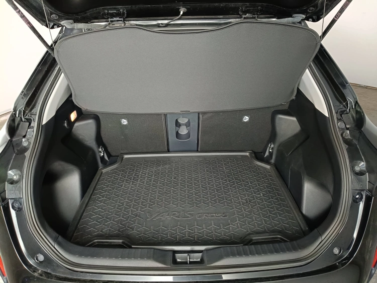 14 - Toyota Yaris Cross TOYOTA Yaris Cross 1.5 Hybrid 5p. E-CVT Lounge