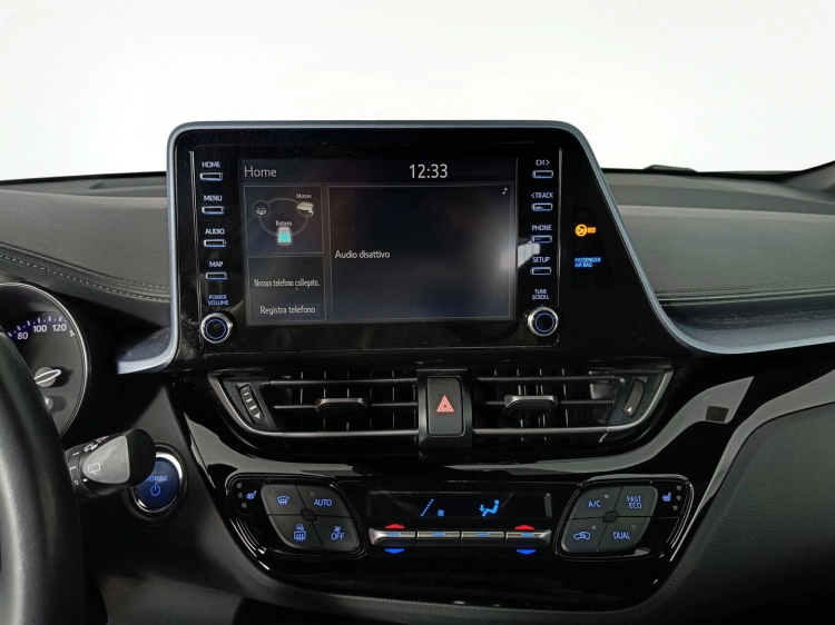 13 - Toyota C-HR TOYOTA C-HR 1.8 Hybrid E-CVT Trend