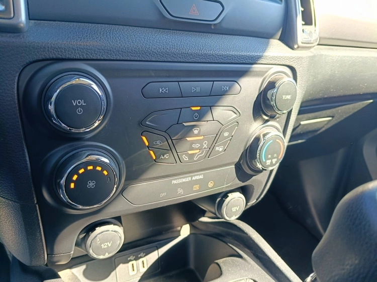 14 - Ford Ranger Ranger 2.0 ecoblue double cab XLT 170cv