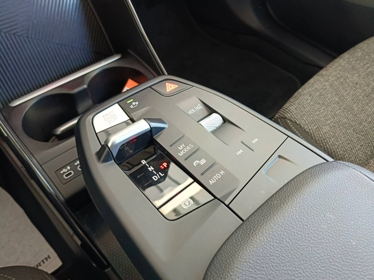 17 - BMW X1 X1 sdrive18d auto