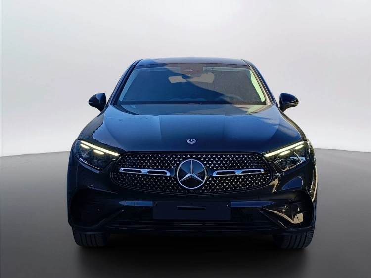 2 - Mercedes-Benz GLC 220 d 4MATIC Coupe