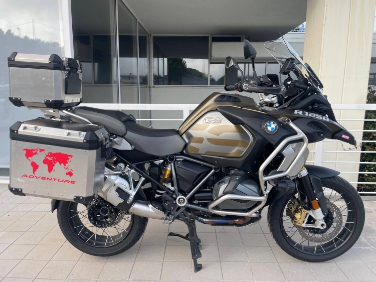 1 - BMW Motorrad GS R 1250 Adventure