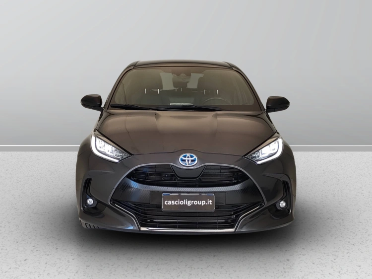 2 - Toyota Yaris Yaris 1.5h Lounge