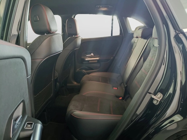 9 - Mercedes-Benz GLA 180 d AMG Line Advanced Plus auto