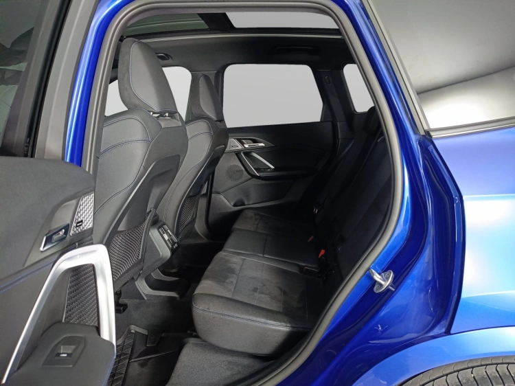 9 - BMW X1 X1 sdrive18d MSport Edition Balance auto
