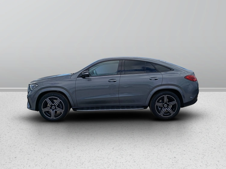 3 - Mercedes-Benz GLE GLE 300 d 4MATIC Coupe