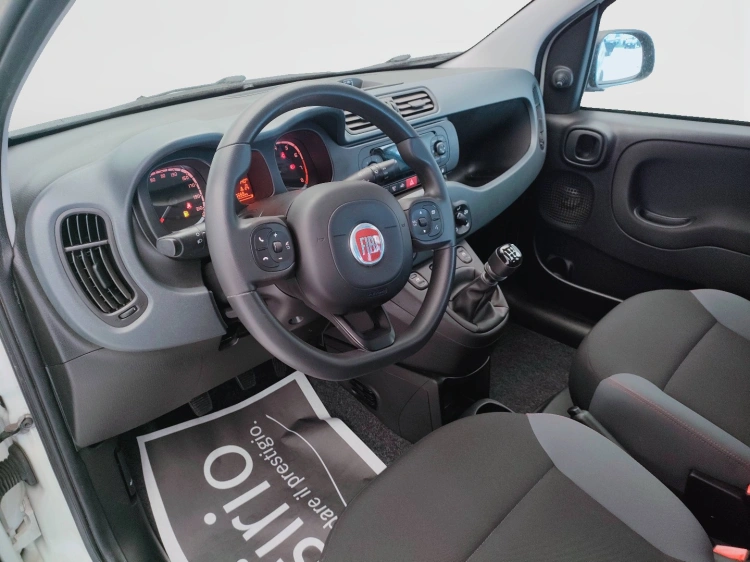 15 - Fiat Panda Panda 0.9 t.air t. natural power Easy 80cv my19