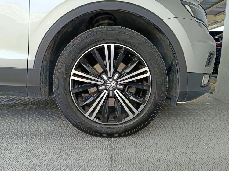 15 - Volkswagen Tiguan Tiguan 2.0 tdi Executive 4motion 150cv