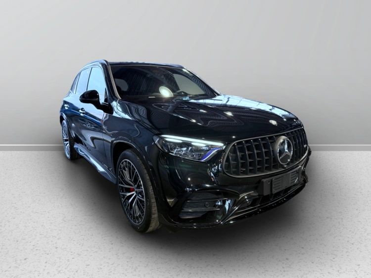 3 - Mercedes AMG GLC Mercedes-AMG GLC 43 4MATIC