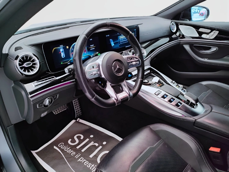 12 - Mercedes AMG GT Mercedes-AMG GT 43 4MATIC+ EQ-BOOST
