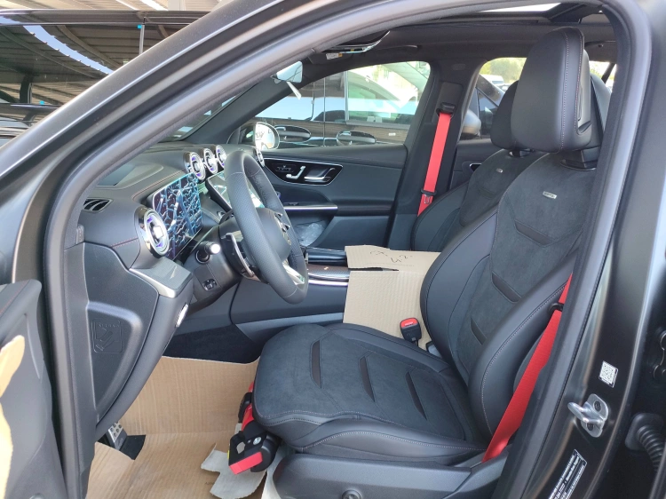8 - Mercedes AMG GLC Mercedes-AMG GLC 43 4MATIC