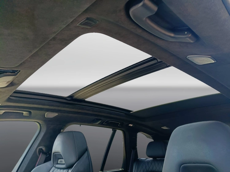 21 - BMW X5 M X5 M60i auto