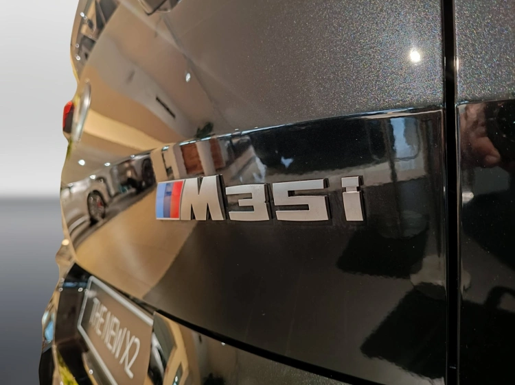 13 - BMW X2 M BMW X2 M35i xDrive