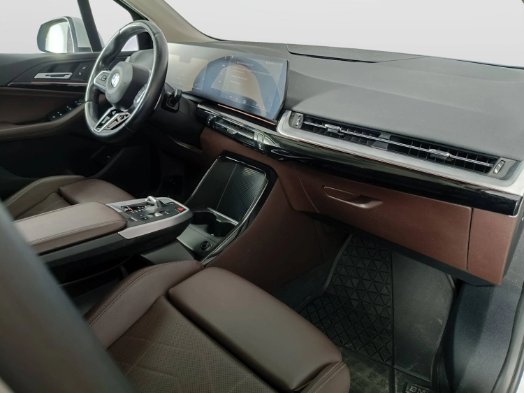 11 - BMW Serie 2 218d Active Tourer Luxury auto