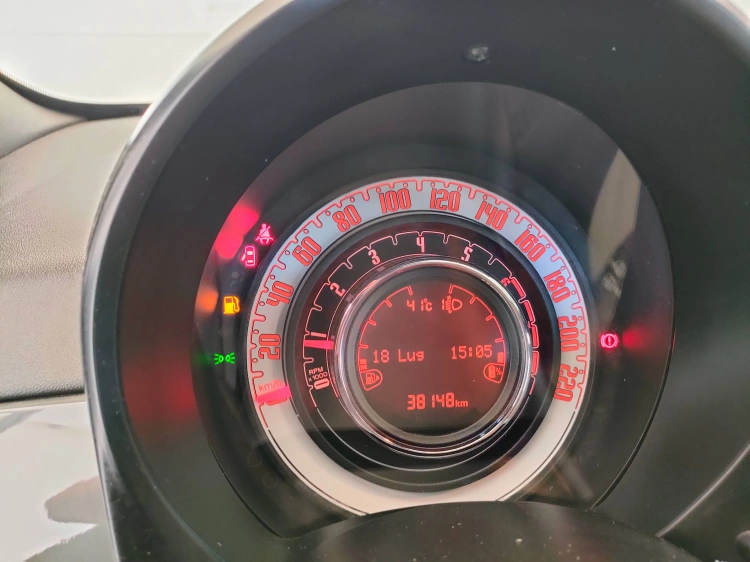 15 - Fiat 500 500 1.0 hybrid Dolcevita 70cv