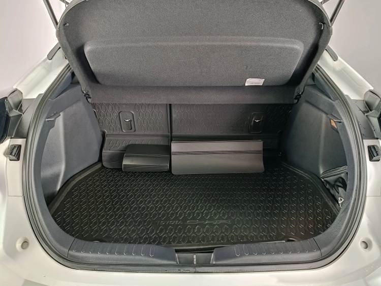 18 - Toyota C-HR C-HR 1.8 hv Trend fwd e-cvt