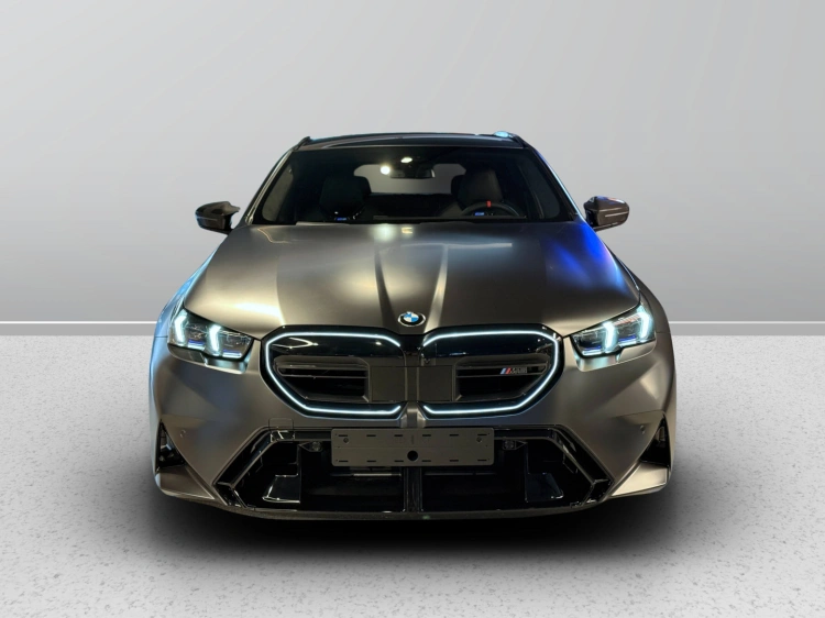 2 - BMW M M5 M5 Touring