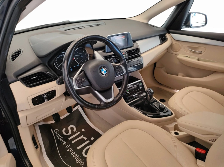 13 - BMW Serie 2 216d Active Tourer Advantage my15