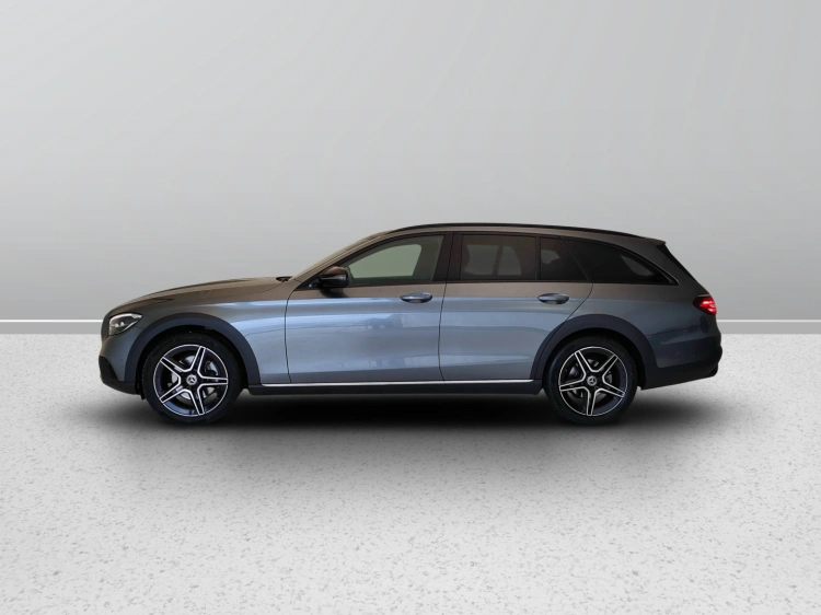 3 - Mercedes-Benz Classe E SW All-Terrain 220 d Premium 4matic auto my20