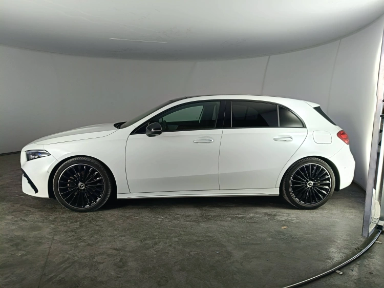 6 - Mercedes-Benz Classe A 180 d AMG Line Advanced Plus auto