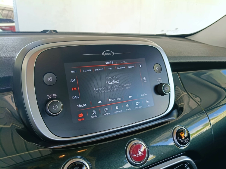 13 - Fiat 500 500X 1.3 mjt Lounge 4x2 95cv my20