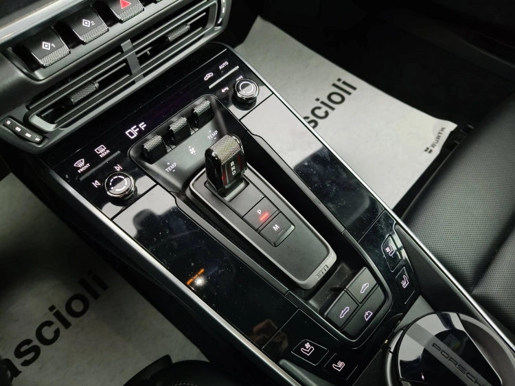 16 - Porsche 911 911 Cabrio 3.0 Carrera 4S auto