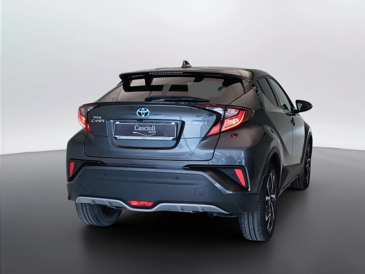 5 - Toyota C-HR C-HR 1.8h Trend e-cvt