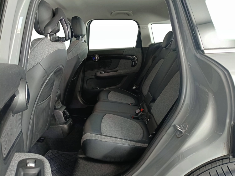 9 - MINI Countryman Mini Countryman 1.5 Cooper Business auto