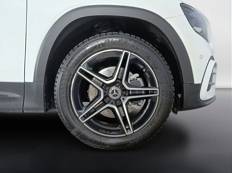 20 - Mercedes-Benz GLB 200 d AMG Line Advanced Plus auto