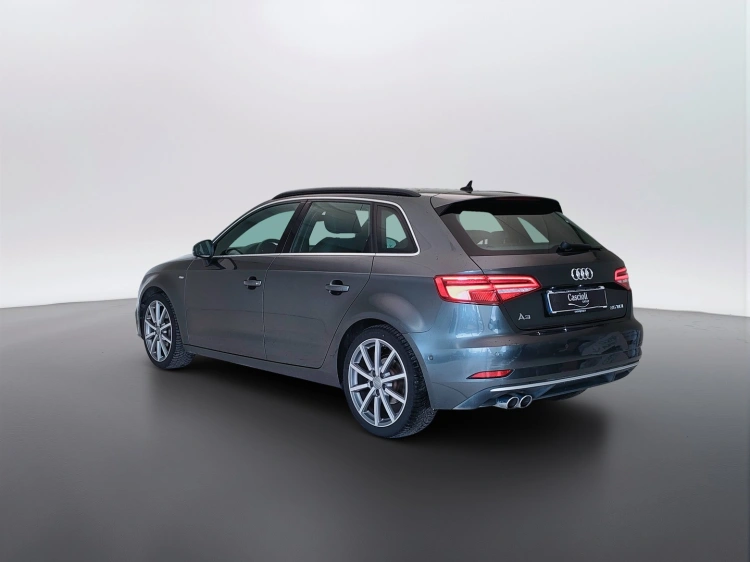 8 - Audi A3 A3 Sportback 35 2.0 tdi Sport 150cv s-tronic 7m