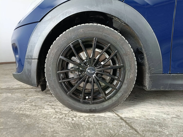 15 - MINI One Mini 1.5 One D Business 3p