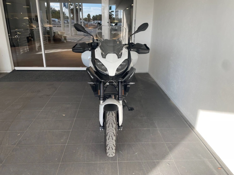 2 - BMW Motorrad XR F 900 XR Abs