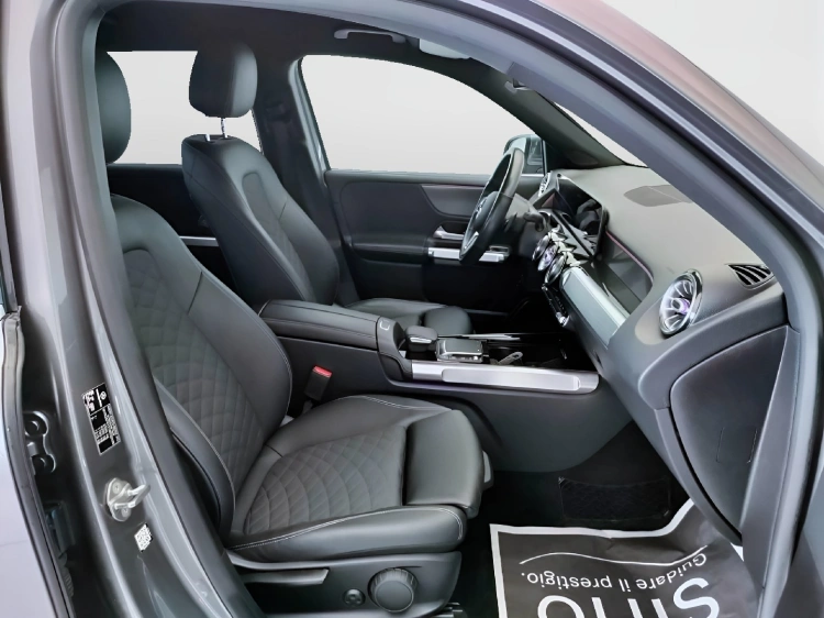 12 - Mercedes-Benz GLB 200 d Sport Plus auto 7p.ti