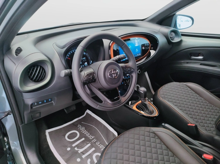14 - Toyota Aygo X Aygo X 1.0 Limited 72cv s-cvt