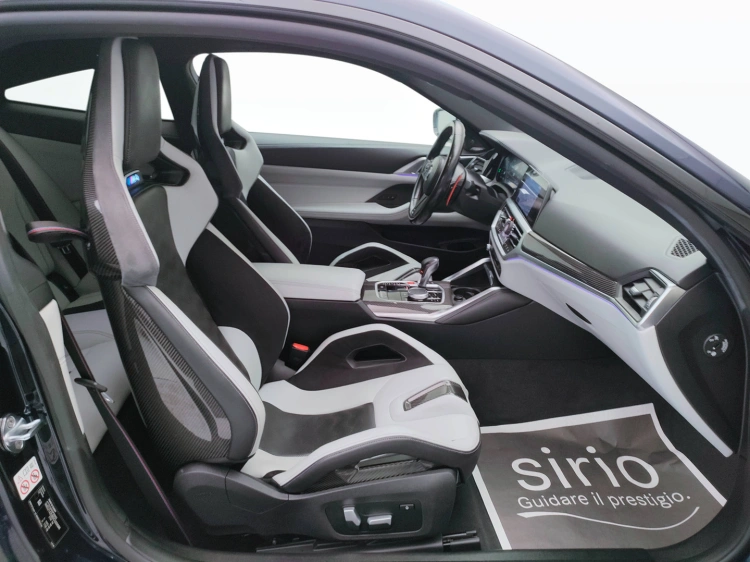 11 - BMW M M4 M4 Coupe 3.0 Competition auto