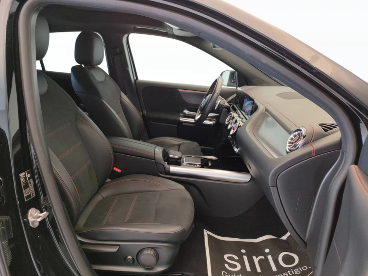 9 - Mercedes-Benz EQA 250 Premium
