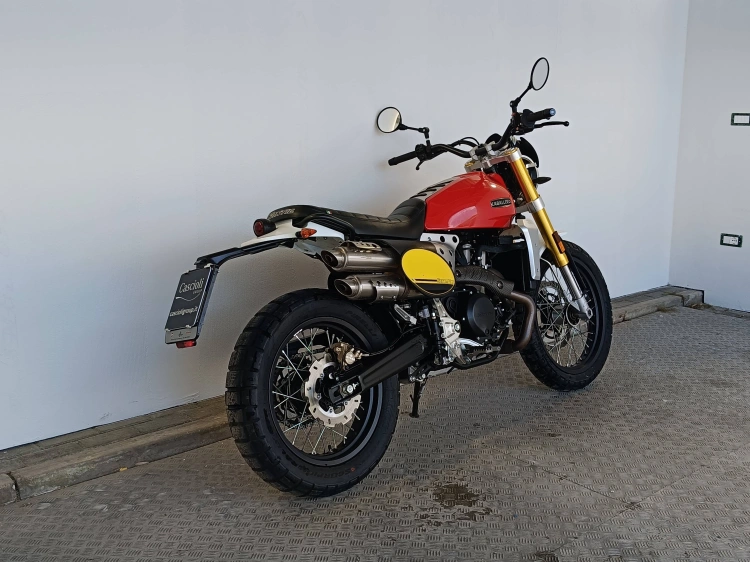 4 - Fantic E3261 CABALLERO 500 SCRAMBLER