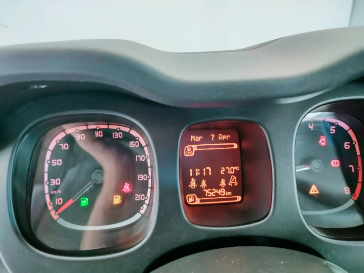 16 - Fiat Panda Panda 0.9 t.air t. natural power Easy 80cv