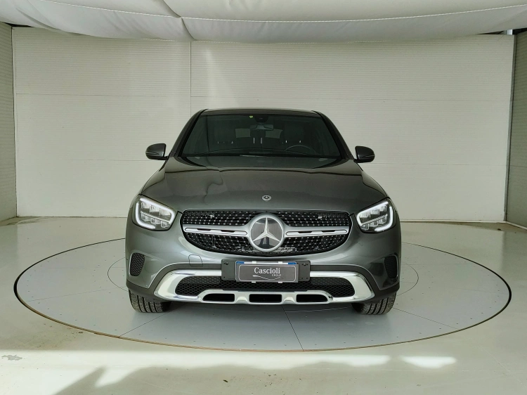 2 - Mercedes-Benz GLC Coupe 220 d Business 4matic auto