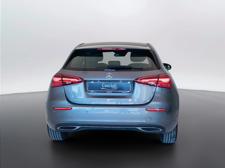 6 - Mercedes-Benz Classe A 180 d Progressive Advanced Plus auto