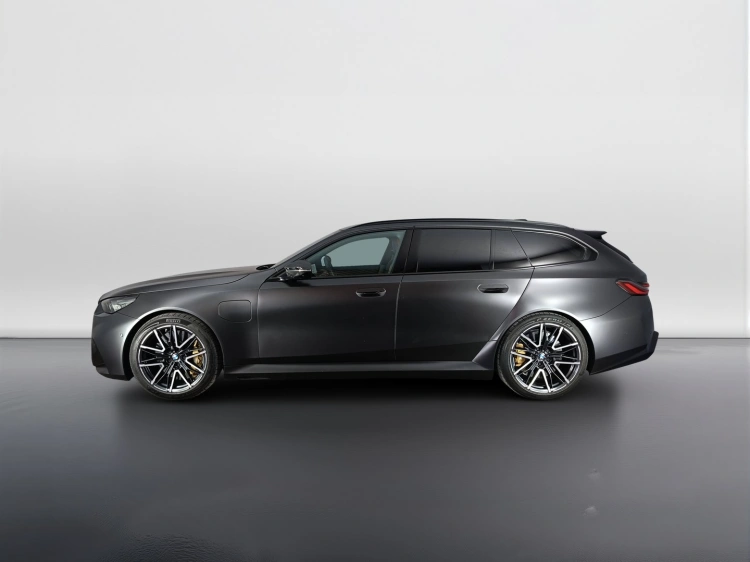 6 - BMW M M5 M5 Touring 4.4 727cv auto