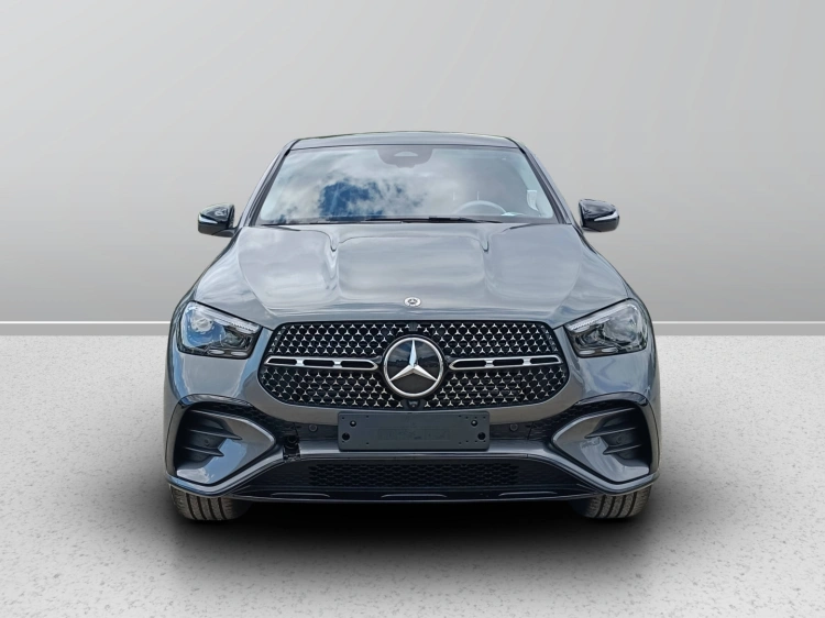 2 - Mercedes-Benz GLE 300 d 4MATIC Coupe