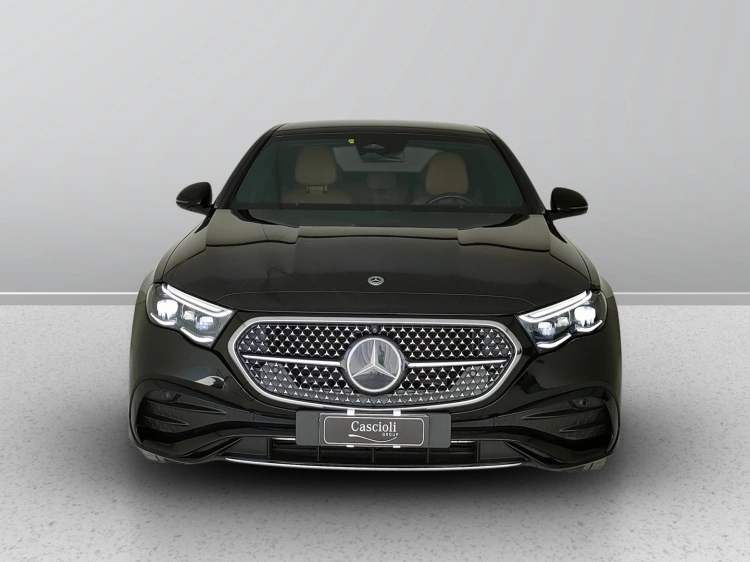 2 - Mercedes-Benz Classe E 220 d AMG Line Advanced Plus auto