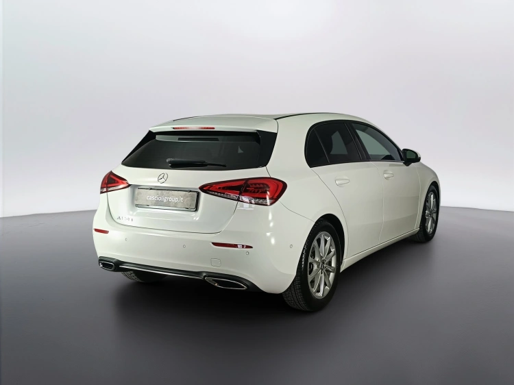 4 - Mercedes-Benz Classe A 180 d Sport Extra auto